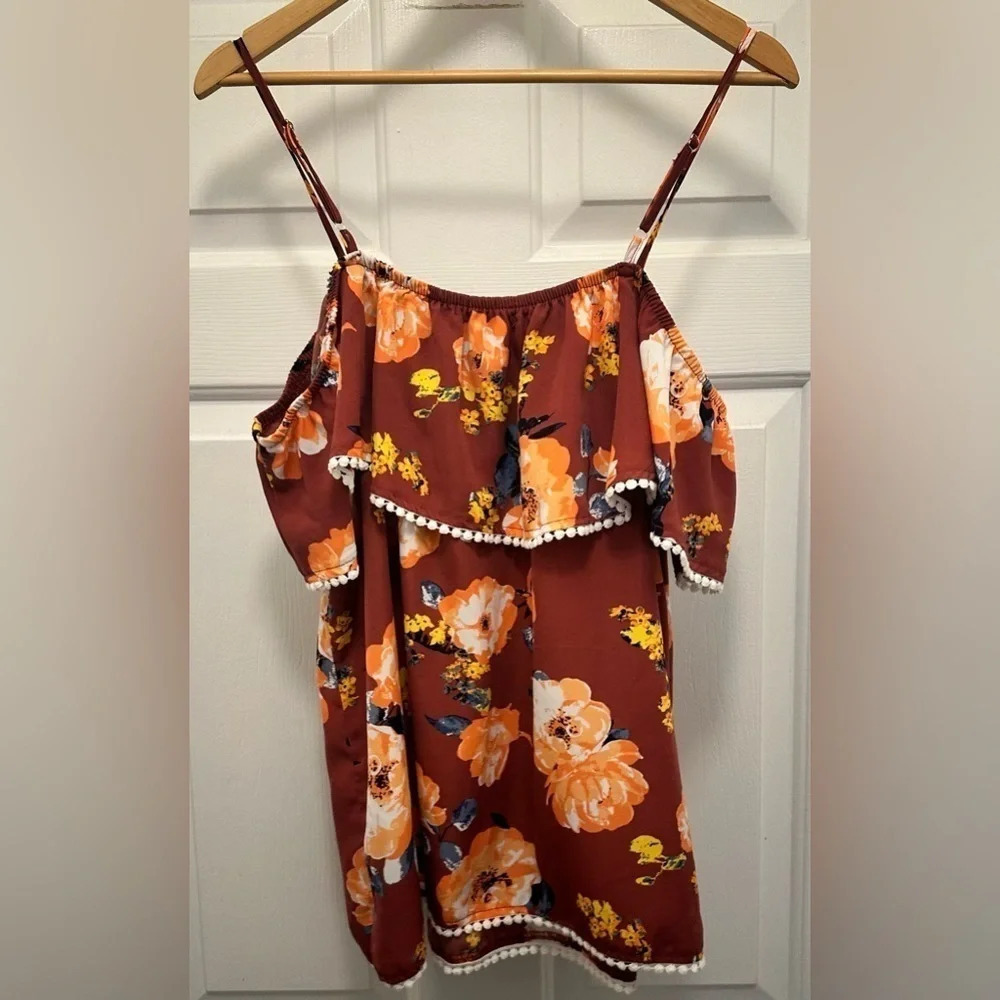 Miss Chievous Women’s Off the Shoulder Red Floral Blouse Size 2X - Picture 4 of 6
